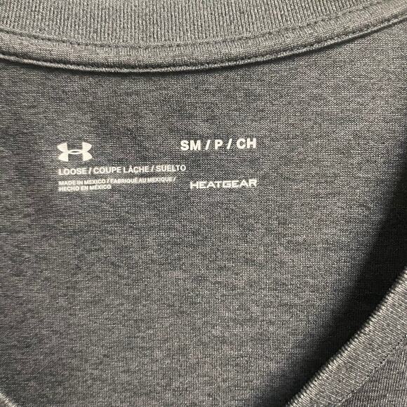 Under Armour Womens Gray V-Neck Shirt Loose Athletic Tee Size Small - Picture 4 of 4